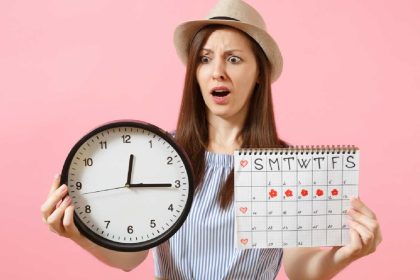 Missed period and gassy stomach: What’s the cause?