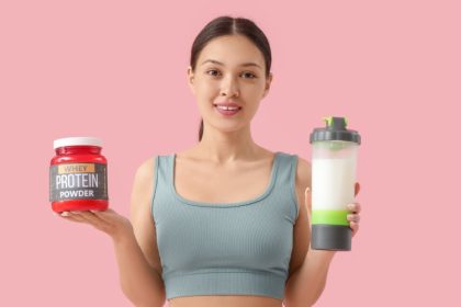 10 protein powder smoothie recipes to promote weight loss