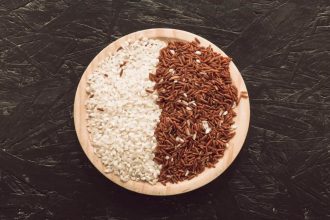 Red rice vs white rice: Which one is healthier?