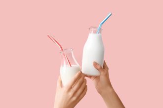 Full-Fat vs. Low-Fat Milk: Which Dairy Option Is Healthier?