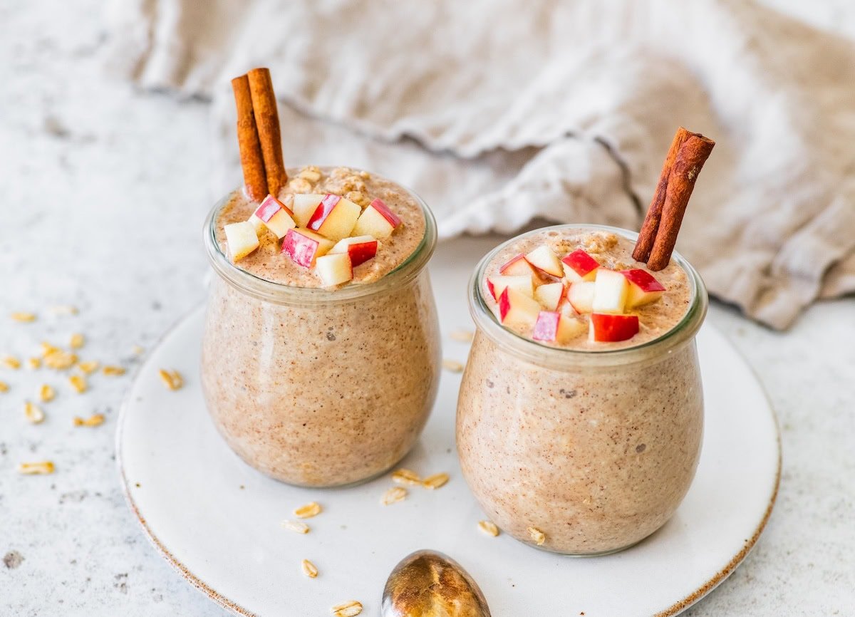 Apple Cinnamon Overnight Oats (MUSH Copycat)