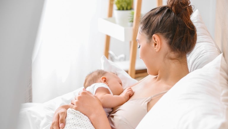 Aerophagia in babies: How to know if your infant is gulping air while breastfeeding