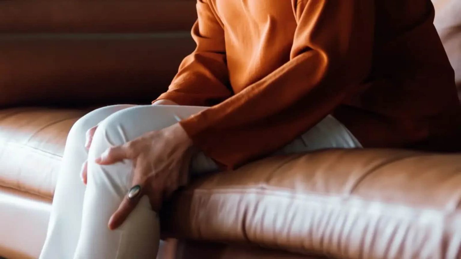 Can arthritis affect people under 40? Doctor shares 5 precautions worth taking early in life