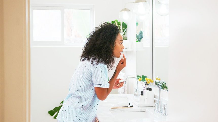 Itchy Lips? Here’s What Your Body’s Trying to Tell You