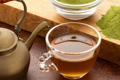 Is moringa tea better than green tea? What to know before choosing your daily cup