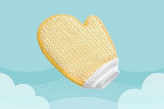 What Are Exfoliating Gloves, and Should You Be Using Them?