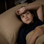 10 reasons you are tired, but still cannot sleep at night – and how to fix it
