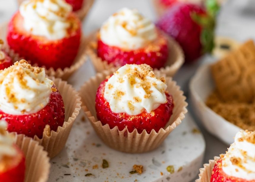 High-Protein Cheesecake Stuffed Strawberries